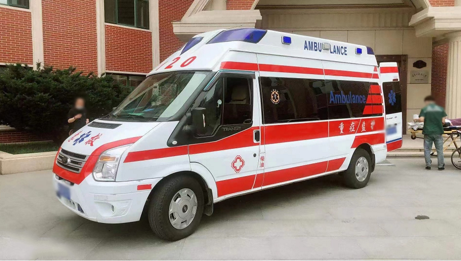 大名县重症监护救护车